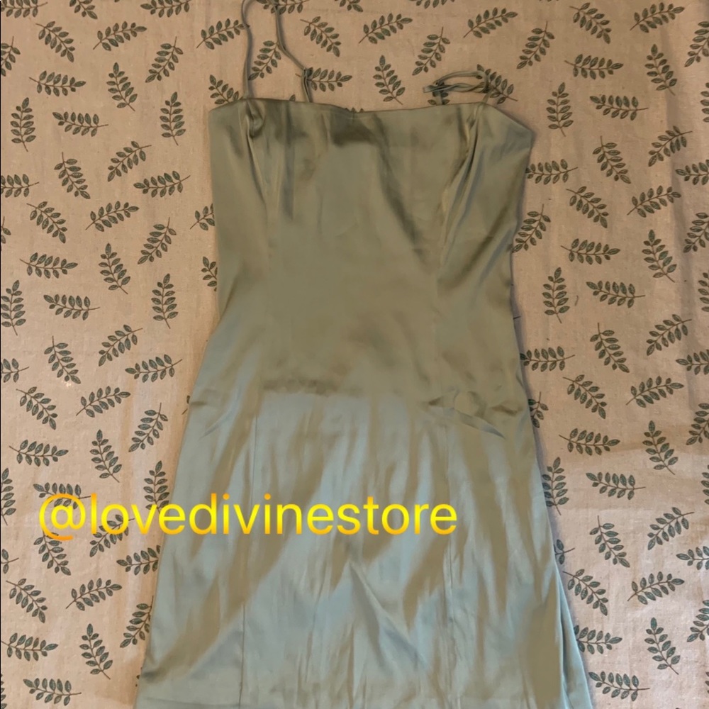 Aritzia Sunday Best Shimmer Dress Drak Green - Picture 6 of 8